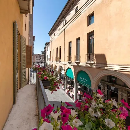 Broletto - Centro Storico Hotel