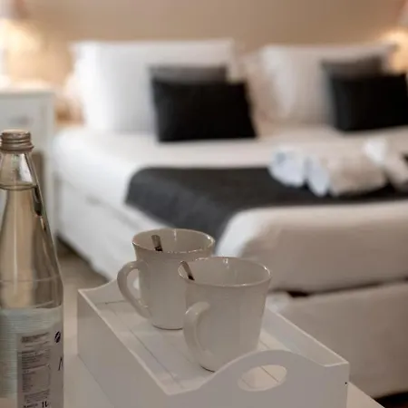 Broletto - Centro Storico Hotel 3*