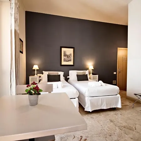 Broletto 3*