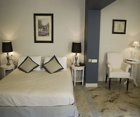 Broletto - Centro Storico Hotel 3*